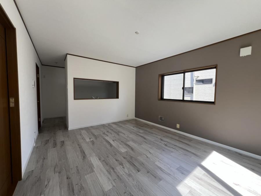 4LDK house in Yotsukaido, Chiba - Photo 1