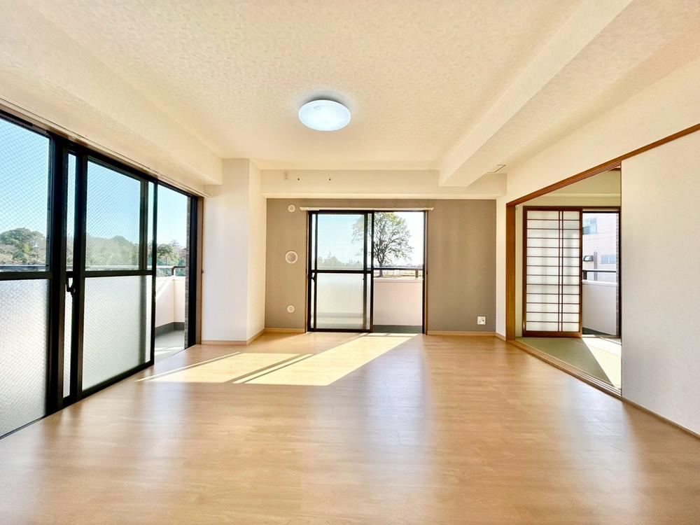 3LDK apartment in Kashiwa, Chiba - Photo 1