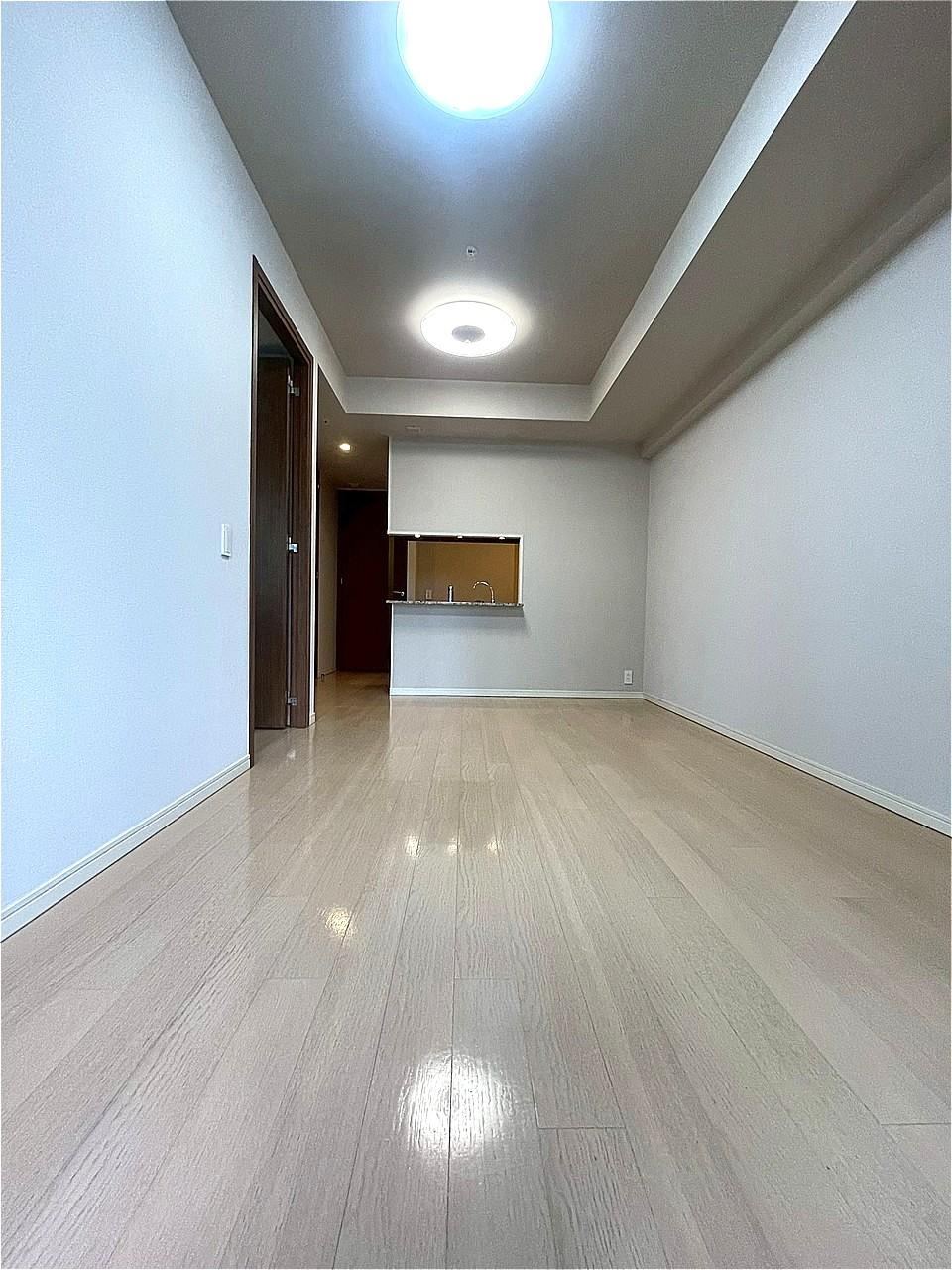 1LDK+S apartment in Chiyoda Ward, Tokyo - Photo 1