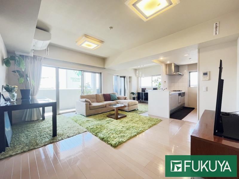 2LDK apartment in Sumida Ward, Tokyo - Photo 1