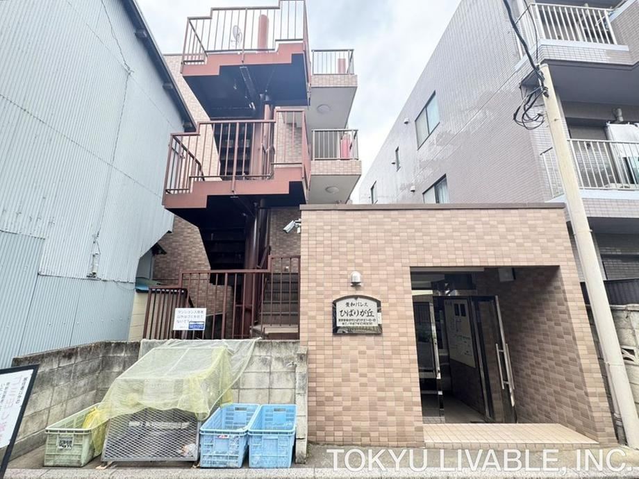 1K apartment in Nishitokyo, Tokyo - Photo 1