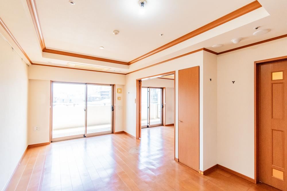 1LDK apartment in Minato Ward, Tokyo - Photo 1