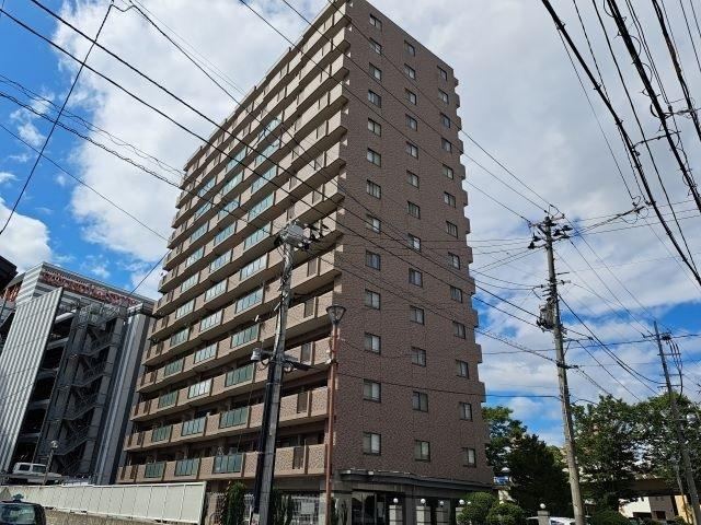 3LDK apartment in Fukushima, Fukushima - Photo 1
