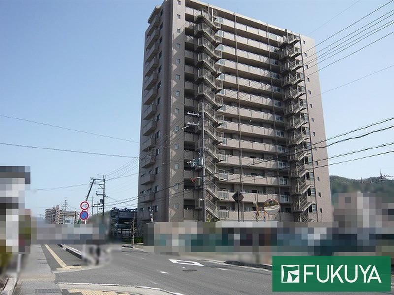 3LDK apartment in Higashiomi, Shiga - Photo 1
