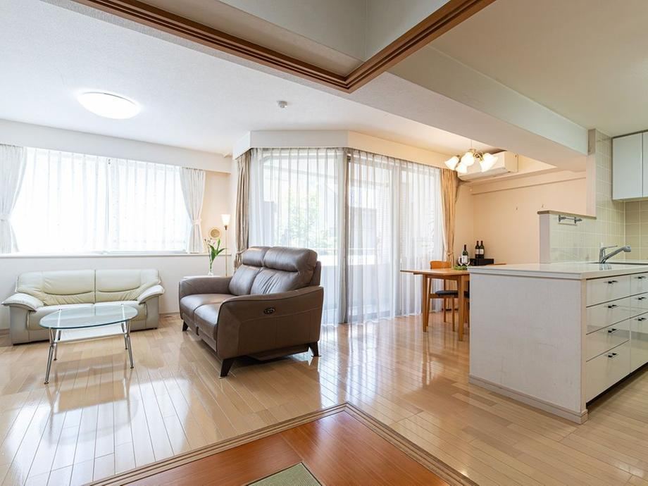 2LDK+S apartment in Itabashi Ward, Tokyo - Photo 1