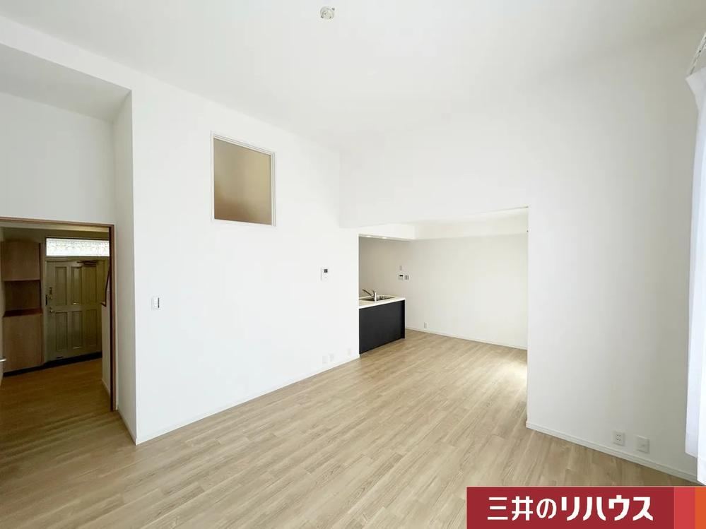 4LDK house in Ashiya, Hyogo - Photo 1