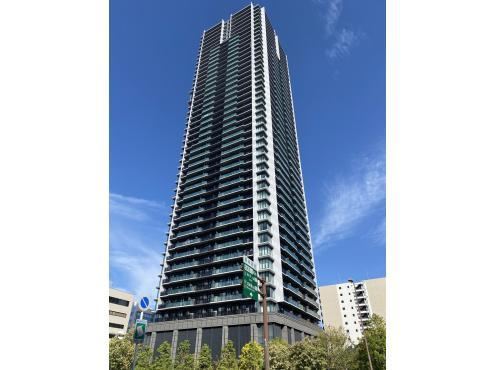 2LDK apartment in Nishi Ward, Osaka - Photo 1