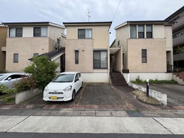 4LDK house in Tempaku Ward, Nagoya, Aichi - Photo 1