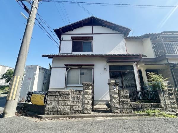 3DK house in Izumisano, Osaka - Photo 1