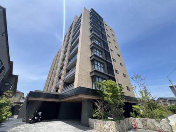 3LDK apartment in Hakata Ward, Fukuoka - Photo 1