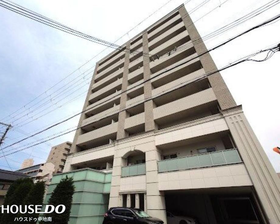 4LDK apartment in Himeji, Hyogo - Photo 1