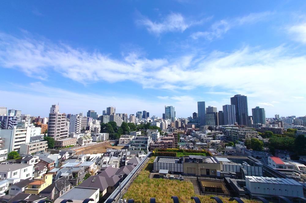 studio apartment in Shinagawa Ward, Tokyo - Photo 1