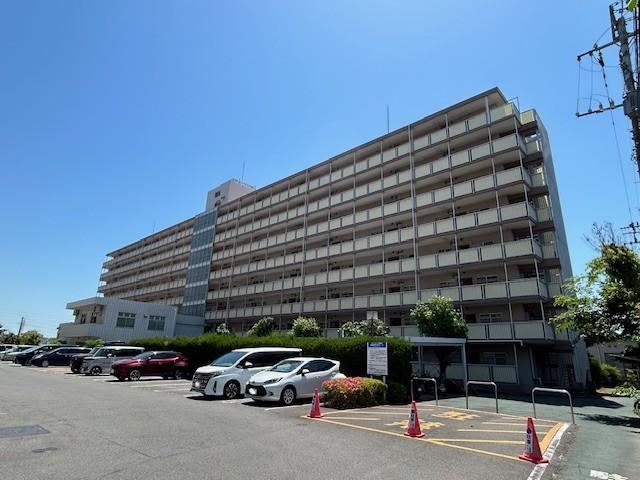 4LDK apartment in Oita, Oita - Photo 1
