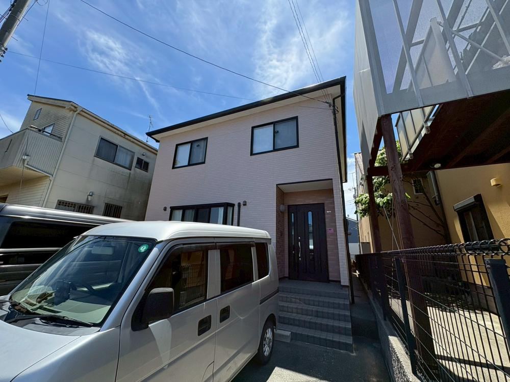 5LDK house in Asaka, Saitama - Photo 1
