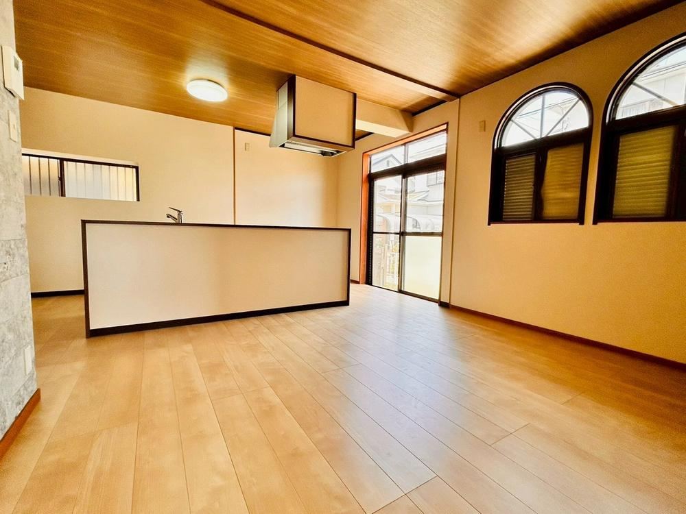 4LDK house in Hannan, Osaka - Photo 1