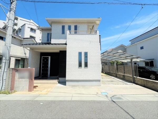 4LDK house in Akashi, Hyogo - Photo 1