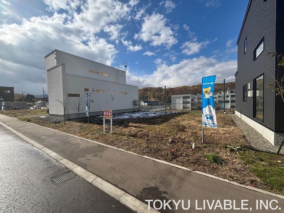 166 m² land in Minami Ward, Sapporo, Hokkaido - Photo 1