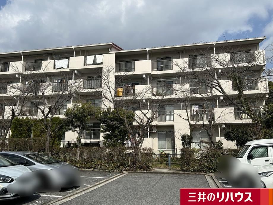 3LDK apartment in Nishi Ward, Hiroshima - Photo 1