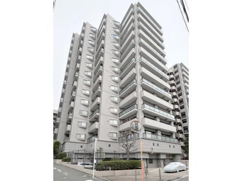 2LDK apartment in Meguro Ward, Tokyo - Photo 1