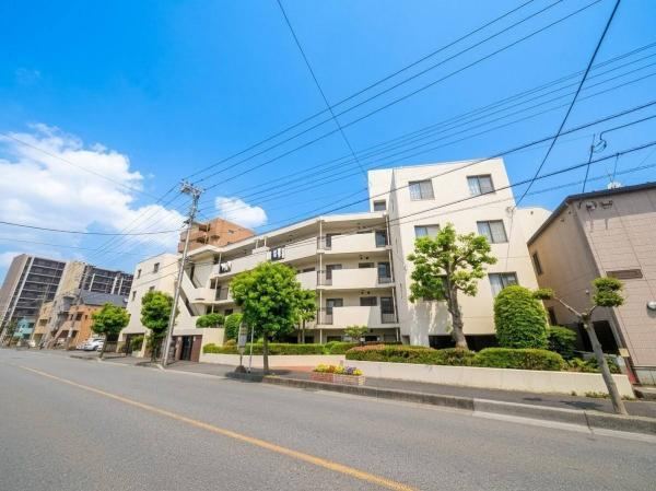 3LDK apartment in Kawaguchi, Saitama - Photo 1