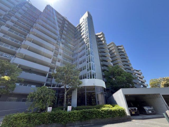 3LDK apartment in Kita Ward, Kobe, Hyogo - Photo 1