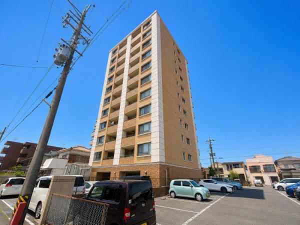 3LDK apartment in Kasugai, Aichi - Photo 1