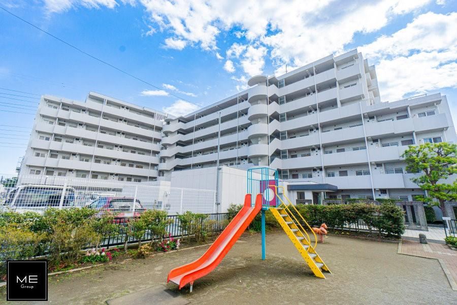 2LDK apartment in Ayase, Kanagawa - Photo 1