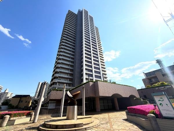 3LDK apartment in Kawaguchi, Saitama - Photo 1