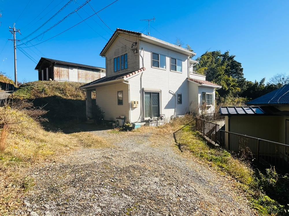 4LDK house in Handa, Aichi - Photo 1