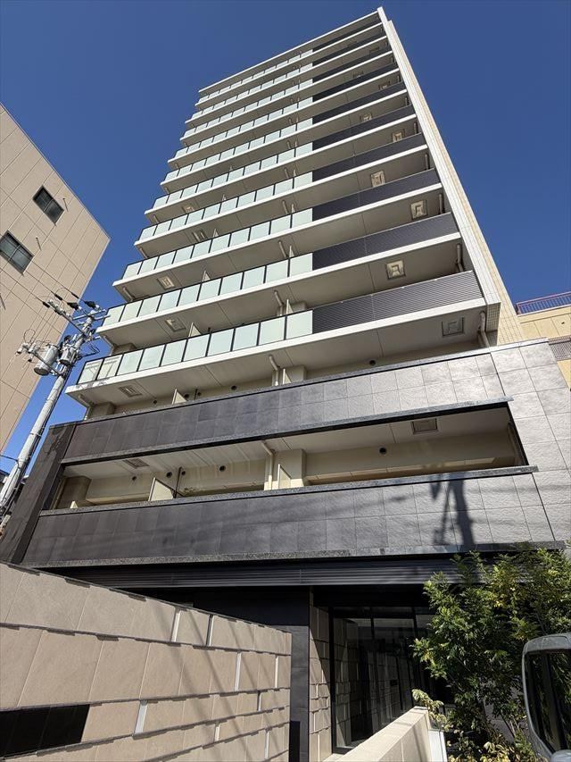 1DK apartment in Tennoji Ward, Osaka - Photo 1