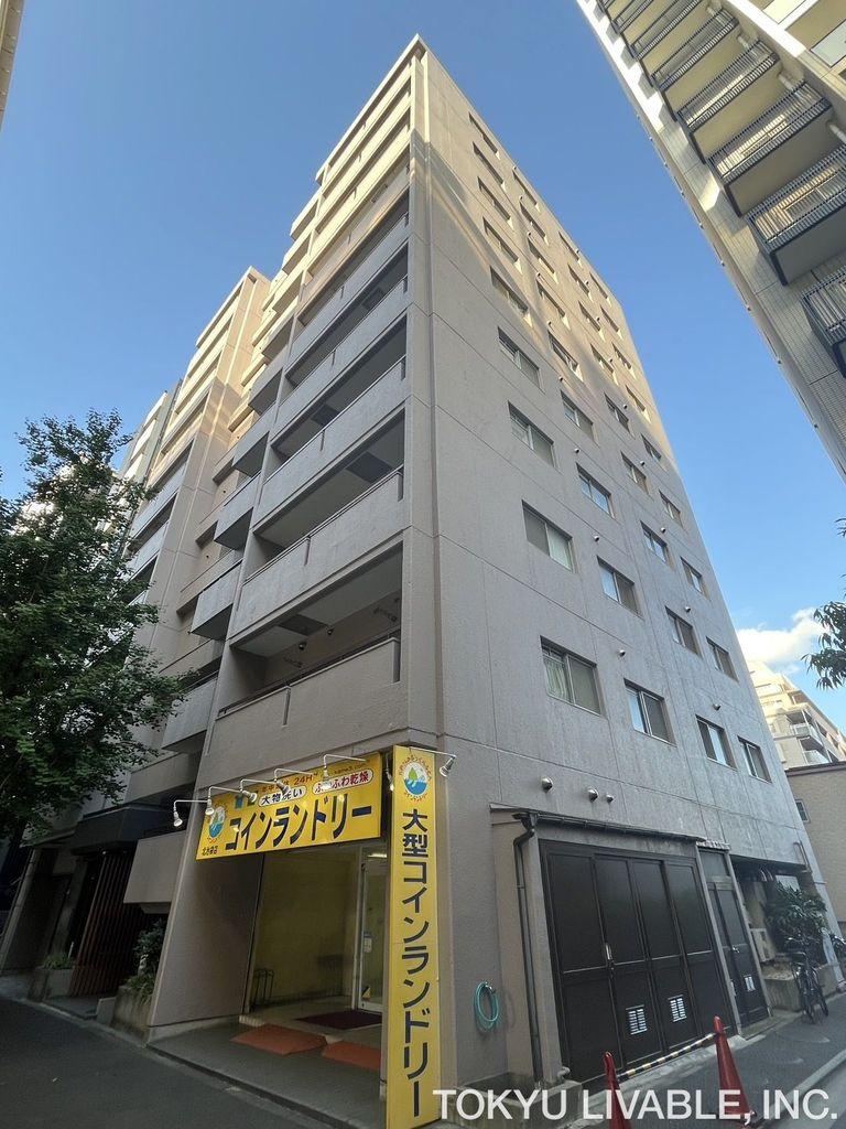 2LDK apartment in Itabashi Ward, Tokyo - Photo 1