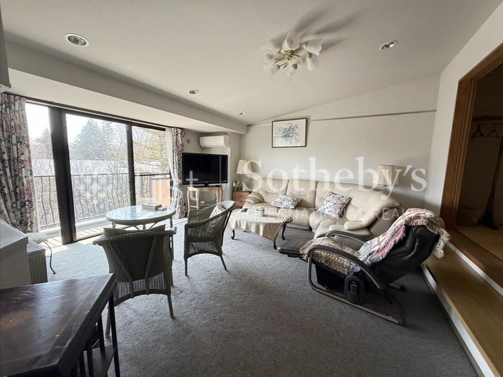 3LDK apartment in Karuizawa, Kitasaku District, Nagano - Photo 1