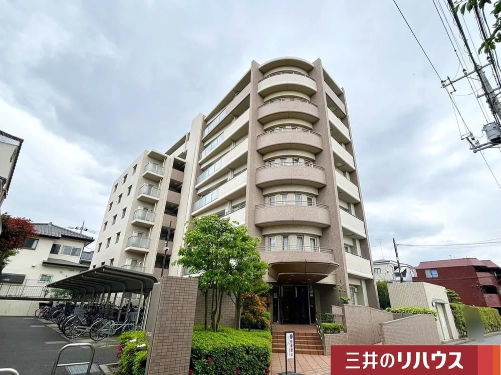 4LDK apartment in Tokorozawa, Saitama - Photo 1