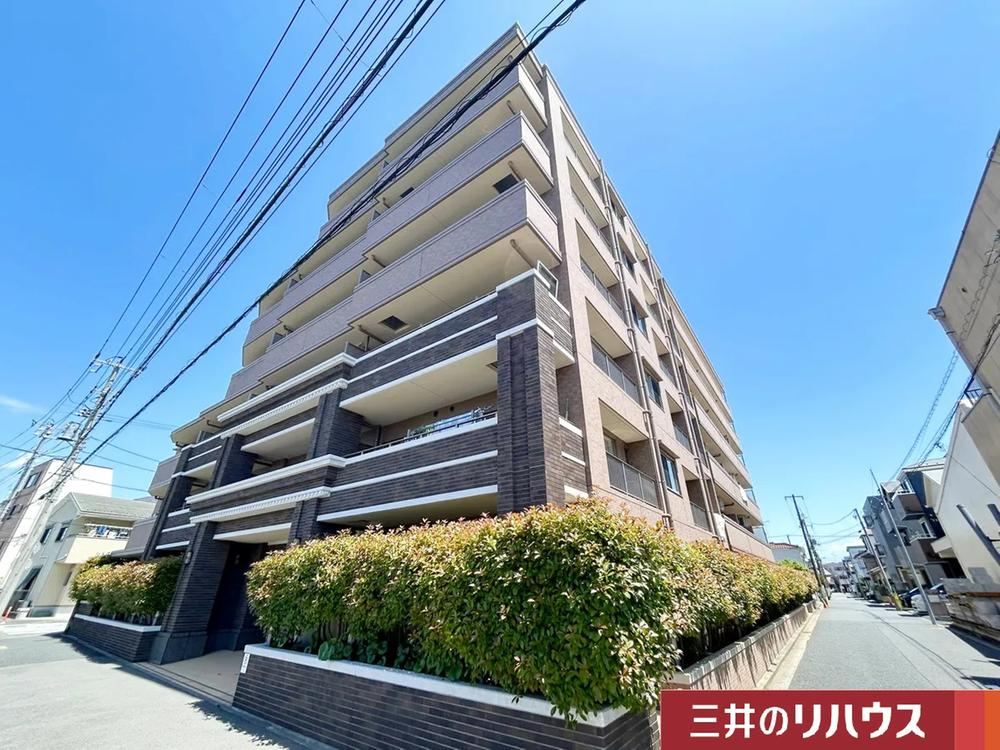 3LDK apartment in Tsurumi Ward, Yokohama, Kanagawa - Photo 1