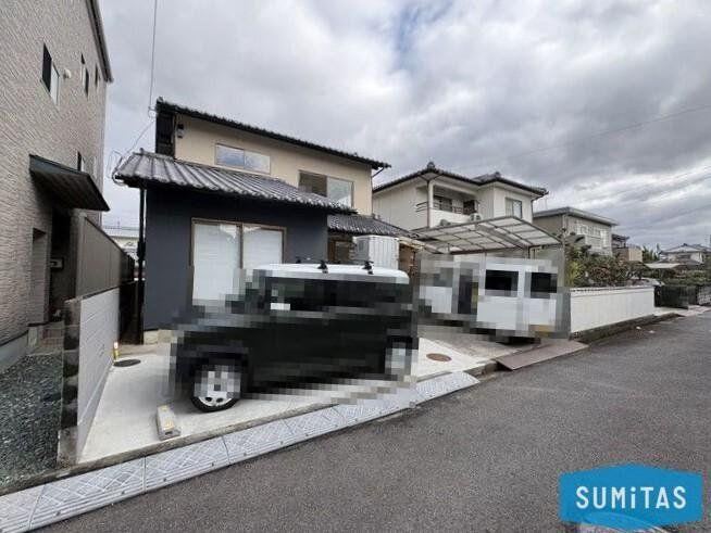 3LDK house in Matsuyama, Ehime - Photo 1