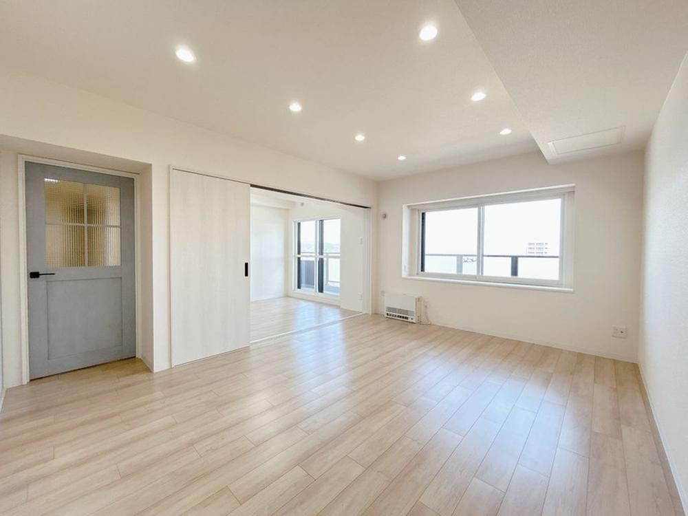 3LDK apartment in Otaru, Hokkaido - Photo 1