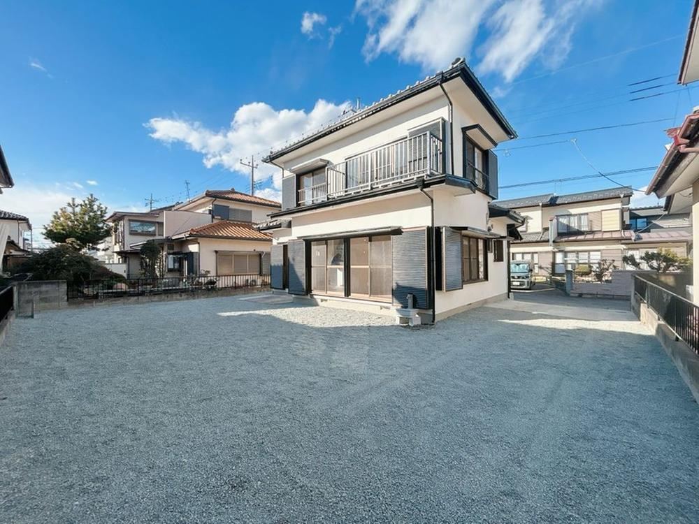 3LDK house in Isesaki, Gunma - Photo 1