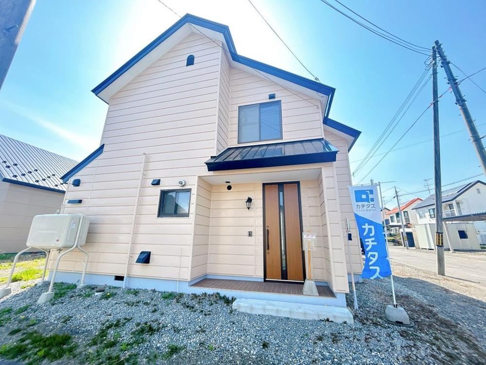 4LDK house in Obihiro, Hokkaido - Photo 1