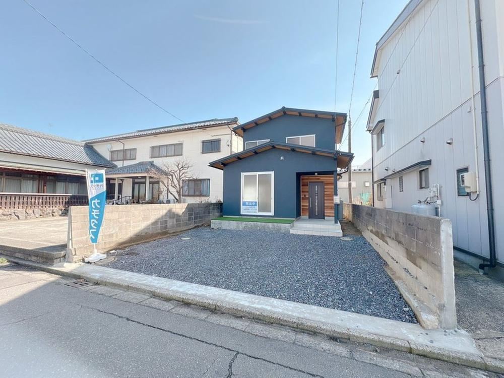 4LDK house in Fukui, Fukui - Photo 1