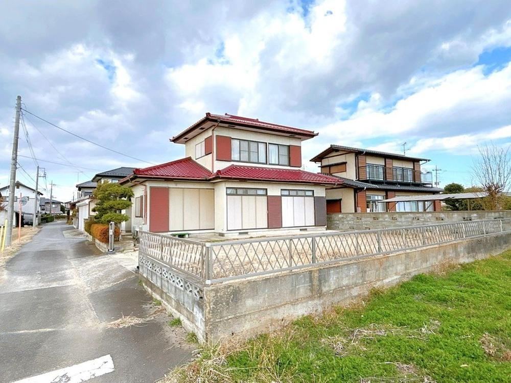 4LDK house in Mito, Ibaraki - Photo 1