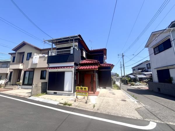 4LDK house in Hannan, Osaka - Photo 1