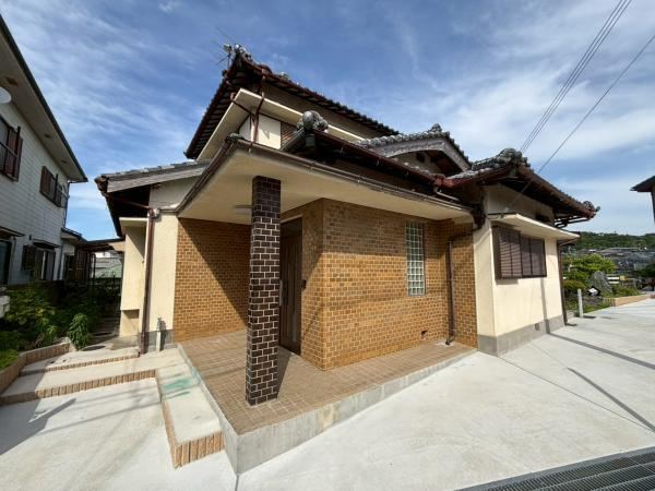 5LDK house in Sennan, Osaka - Photo 1