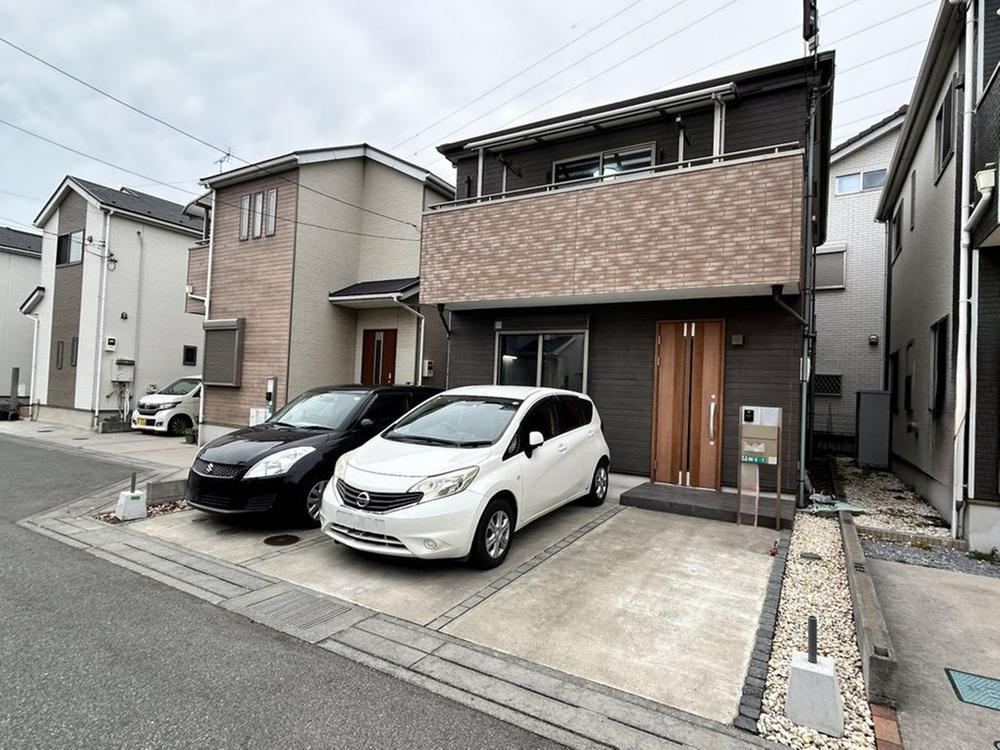 4LDK house in Soka, Saitama - Photo 1