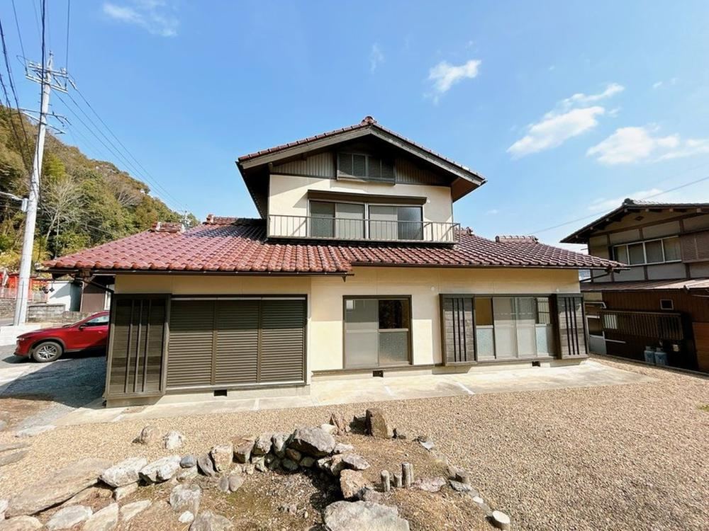 4LDK house in Mino, Gifu - Photo 1