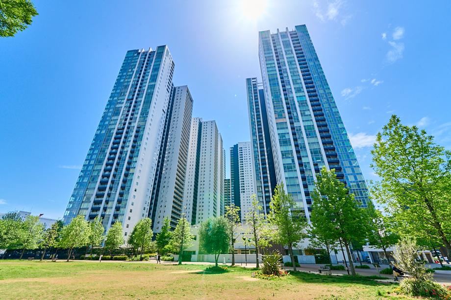 3LDK apartment in Minato Ward, Tokyo - Photo 1