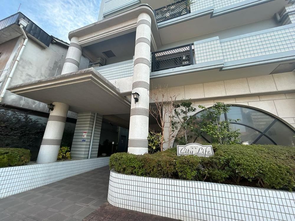 3LDK apartment in Chuo Ward, Kumamoto - Photo 1