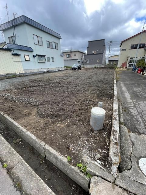 337 m² land in Kuroishi, Aomori - Photo 1