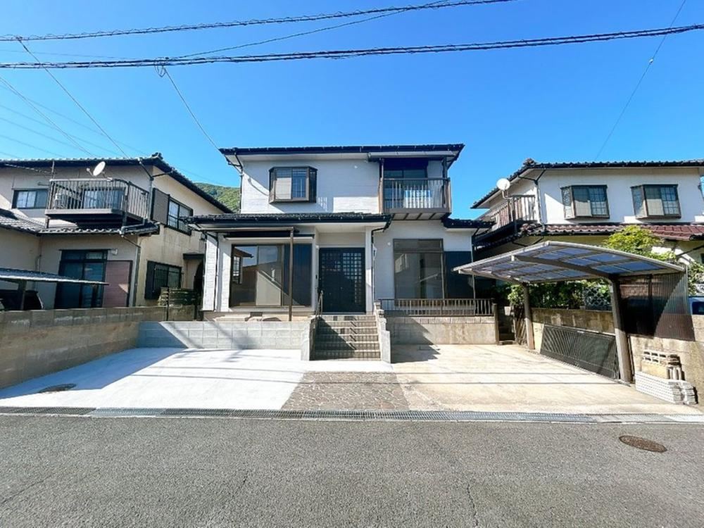 4LDK+S house in Kokuraminami Ward, Kitakyushu, Fukuoka - Photo 1