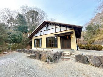 3DK house in Tomioka
