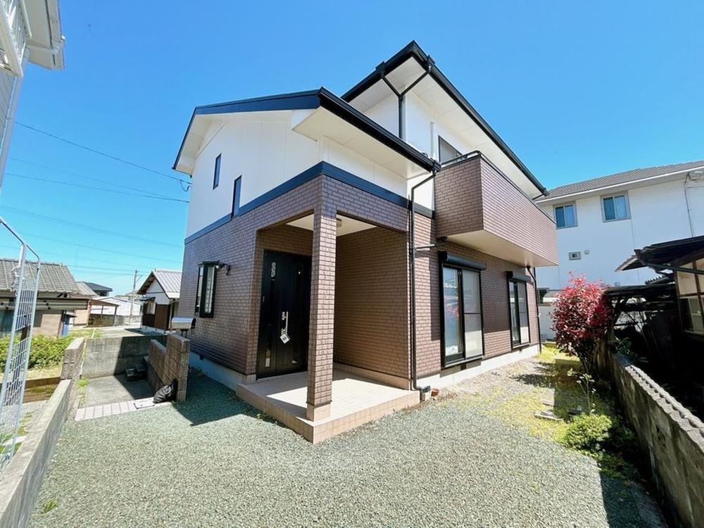 4LDK+S house in Niihama, Ehime - Photo 1